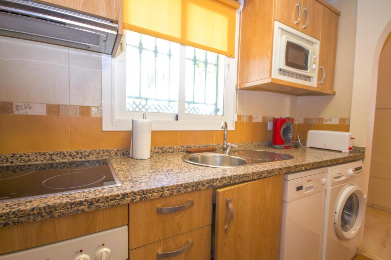 Albi B&B Burriana Beach Nerja Eksteriør billede