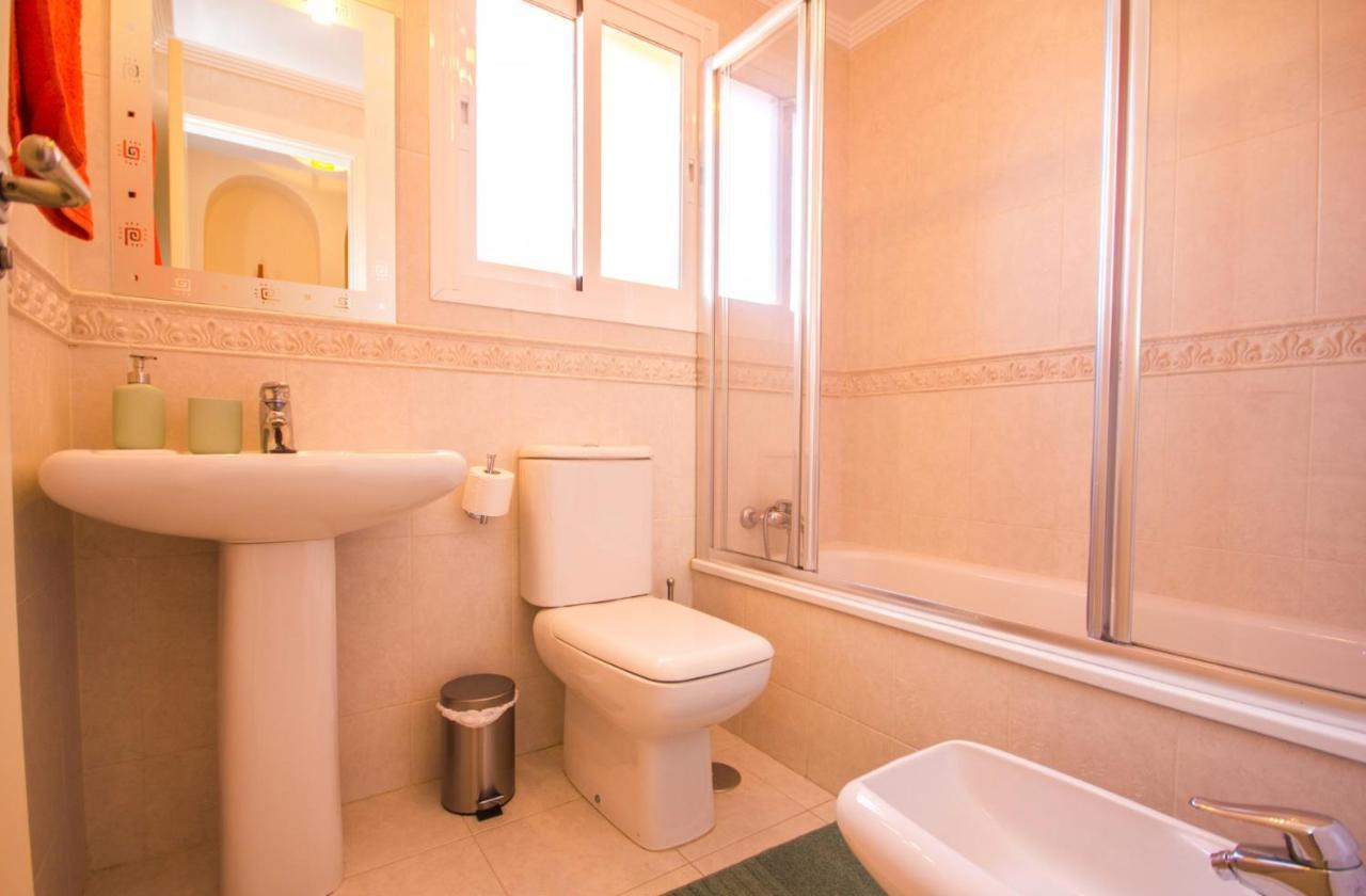 Albi B&B Burriana Beach Nerja Eksteriør billede
